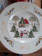 3 x 6 Wedgewood windsor Christmas gebak oliebollen bordjes, Huis en Inrichting, Keuken | Servies, Ophalen of Verzenden