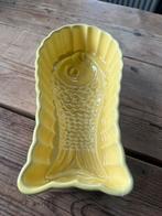 Oude puddingvorm vis geel, Antiek en Kunst, Ophalen