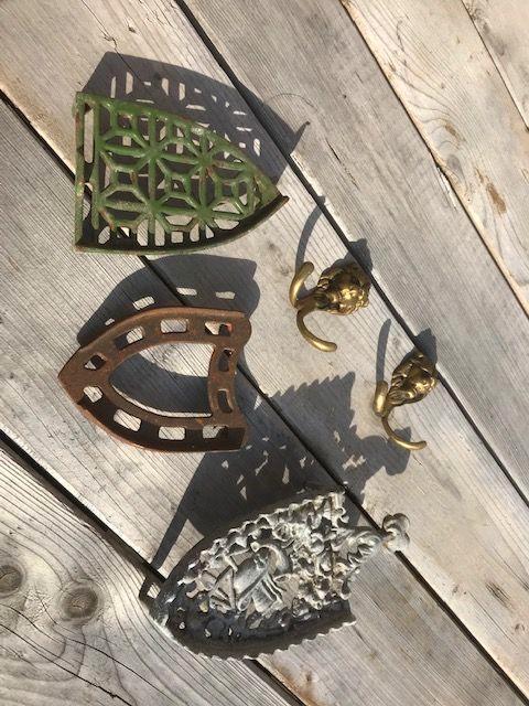 gietijzeren en gegoten strijkijzer onderzetters treef, Antiek en Kunst, Curiosa en Brocante, Ophalen of Verzenden