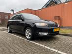Skoda Rapid 1.2 TSI 63KW Spaceback Dealeronderhouden, Auto's, Skoda, Voorwielaandrijving, Stof, Zwart, 4 cilinders