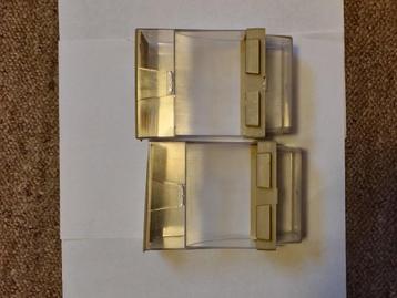 Diverse vogel benodigdheden beschikbaar voor biedingen