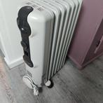DeLonghi Oliegevulde Radiator - 1500W, Ophalen, 30 tot 80 cm, Gebruikt, Radiator