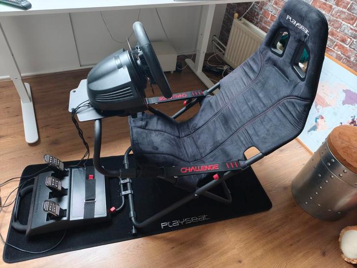 Playseat met Thrustmaster TMX Pro - Zeer Nette Staat, Spelcomputers en Games, Spelcomputers | Overige, Zo goed als nieuw, Ophalen