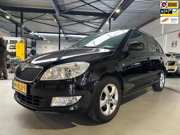 Skoda Fabia Combi 1.2 TDI Greenline/Trekhaak/Apk nieuw bij a, Auto's, Skoda, Bedrijf, Te koop, Fabia, ABS, Airbags, Airconditioning