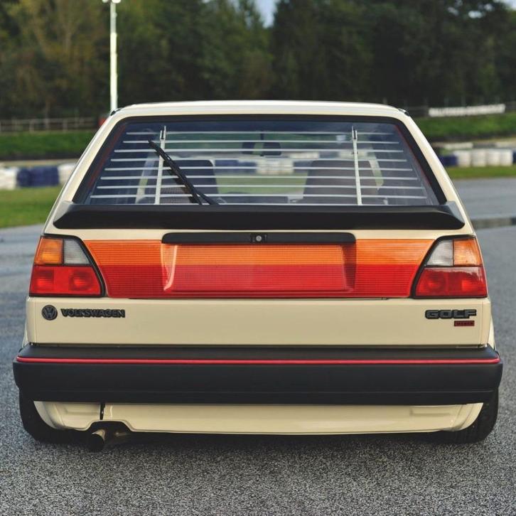 VW Golf MK2 Achterruit Louvre Ivoor 84 - 92, Auto diversen, Auto-accessoires, Nieuw, Ophalen of Verzenden