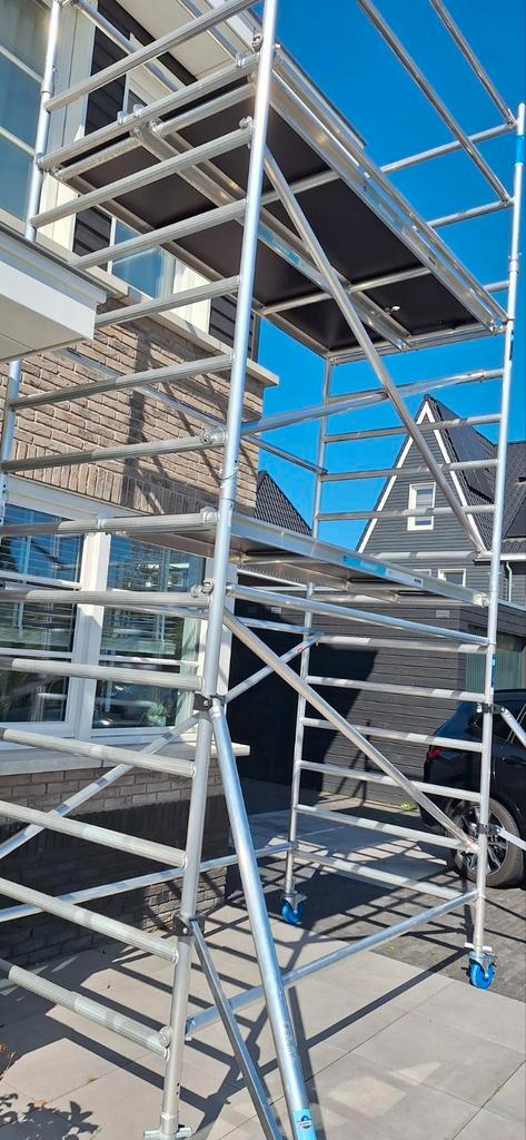 Verhuur - rolsteiger - huur - vanaf €20,-, Doe-het-zelf en Verbouw, Steigers, Zo goed als nieuw, Rolsteiger of Kamersteiger, 5 meter of hoger
