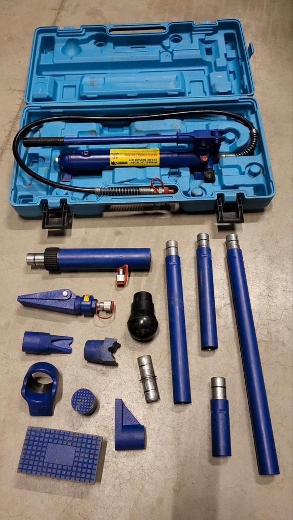 Hydraulisch uitdeuk set  10 ton  merk mammoet  persset, Auto diversen, Autogereedschap, Ophalen
