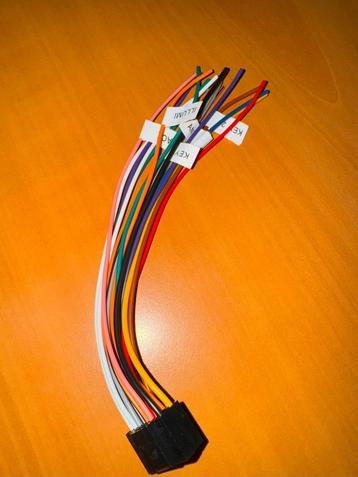 Pioneer ISO autoradio stekker met kabelboom beschikbaar voor biedingen