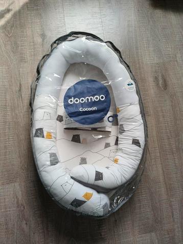 Doomoo babynestje  beschikbaar voor biedingen