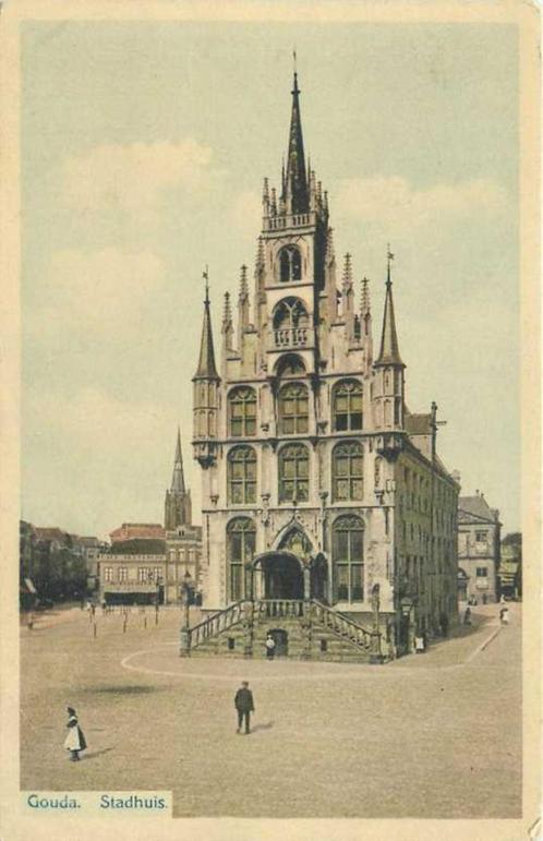 (380-961-029) Gouda Stadhuis, Verzamelen, Ansichtkaarten | Nederland, Zuid-Holland, Verzenden