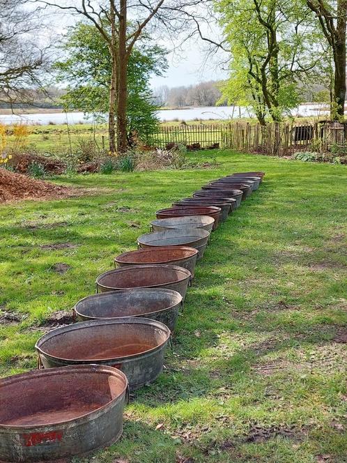 Oude brocante zinken metalen teil, Tuin en Terras, Bloembakken en Plantenbakken, Ophalen of Verzenden