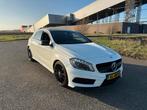 Mercedes-Benz A-Klasse A180 1.6 2013 Wit AMG pakket, Auto's, Voorwielaandrijving, 4 cilinders, 1595 cc, 1200 kg