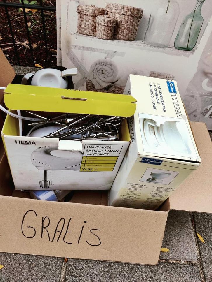 Gratis keuken spullen enZ, Diversen, Rommelmarktspullen, Gebruikt, Ophalen