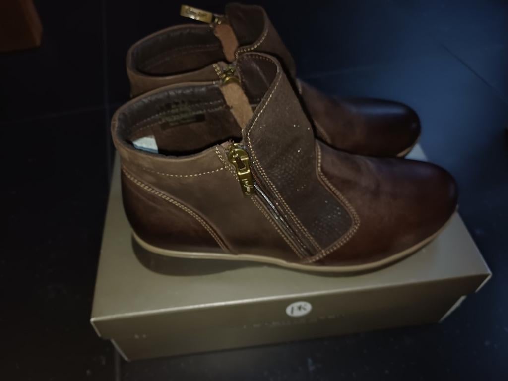 Nieuwe laarsjes van Naturlaufer 38H, Kleding | Dames, Schoenen, Bruin, Lage of Enkellaarzen, Nieuw, Ophalen of Verzenden