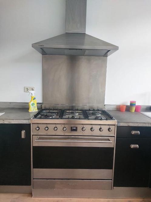 Smeg gasfornuis C9GMXNLK9, Witgoed en Apparatuur, Fornuizen, Gebruikt, Vrijstaand, Gas, 5 kookzones of meer, 85 tot 90 cm, 60 cm of meer