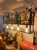 Mooi stalen hanglamp met 4 lampen en flessenrek, Huis en Inrichting, Lampen | Hanglampen, Ophalen, Zo goed als nieuw