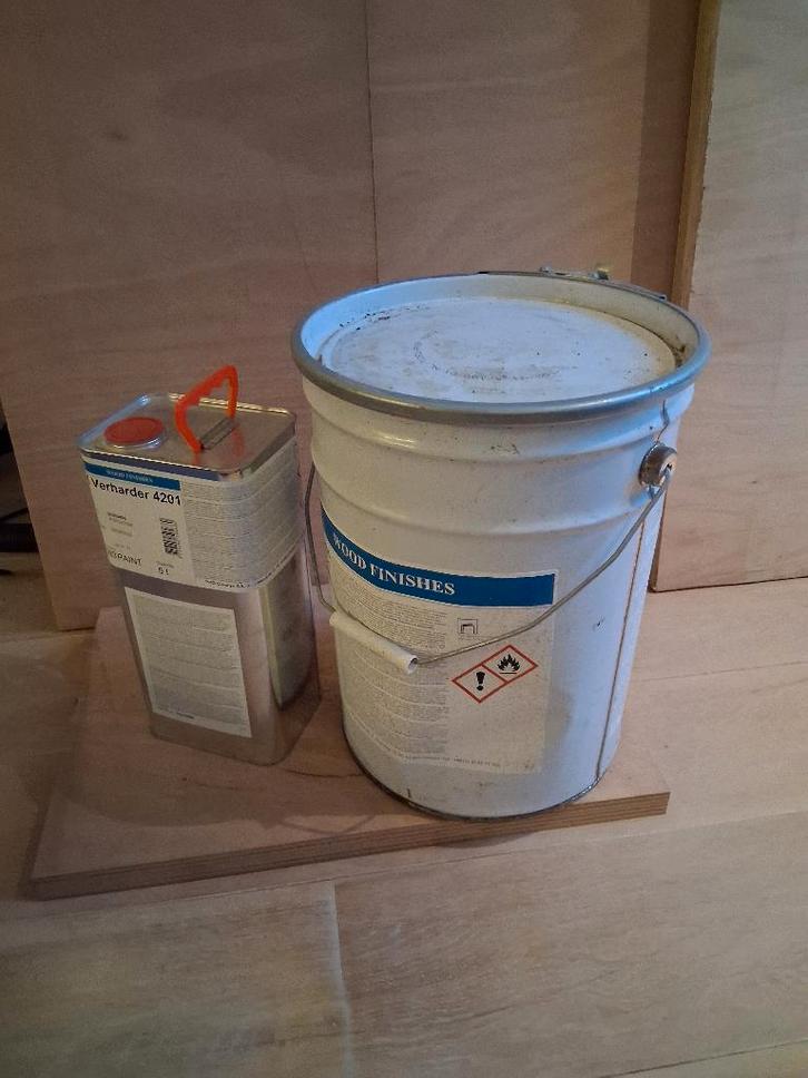 Grondverf (primer)2 componenten, Doe-het-zelf en Verbouw, Verf, Beits en Lak, Nieuw, Verf, 20 liter of meer, Wit, Ophalen