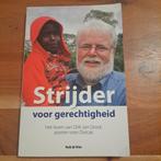 Huib de Vries - Strijder voor gerechtigheid, Boeken, Ophalen of Verzenden, Zo goed als nieuw, Huib de Vries