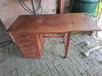 Houten bureautje, Ophalen
