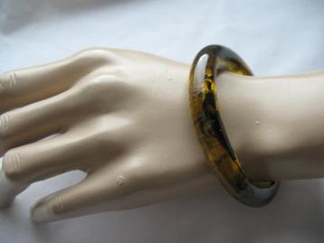 Armband Lucite Amber Vintage beschikbaar voor biedingen