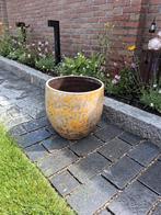Mooie gele bloempot, Tuin en Terras, Bloembakken en Plantenbakken, Ophalen, Steen, Gebruikt, Minder dan 60 cm