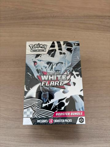 White Flare Booster Bundle 6 Packs Reshiram Scarlet & Violet beschikbaar voor biedingen