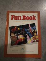 Alfred's basic piano library funbook niveau 2, Klassiek, Les of Cursus, Ophalen of Verzenden, Zo goed als nieuw