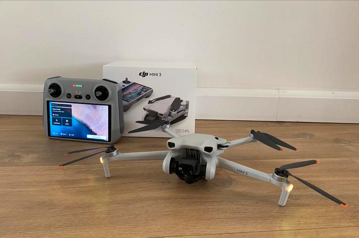 DJI mini 3 (defecte camera), Audio, Tv en Foto, Drones, Zo goed als nieuw, Drone met camera, Ophalen