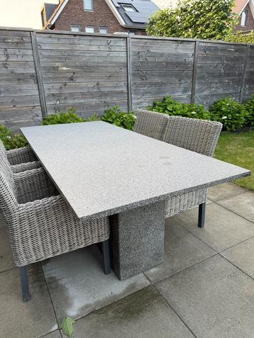 Tuintafel natuursteen 220x100x75 (graniet) beschikbaar voor biedingen