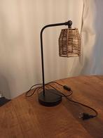 rotan buro/nachtlampje, Huis en Inrichting, Ophalen of Verzenden, Zo goed als nieuw, Minder dan 50 cm