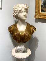 Exclusieve meisjes buste, van marmer en goud verguld brons., Antiek en Kunst, Ophalen