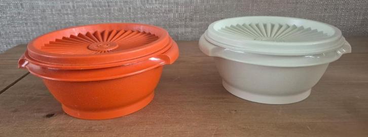 Tupperware trommel met sterdeksel/zonnedeksel, Huis en Inrichting, Keuken | Tupperware, Zo goed als nieuw, Bus of Trommel, Crème