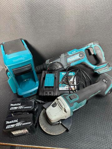 Makita Gereedschap Set - Accuboormachine, Slijper, Lamp beschikbaar voor biedingen