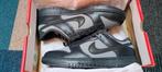 Nike dunk Low retro se nieuw ds maat 44, Zwart, Nike, Nieuw, Ophalen of Verzenden
