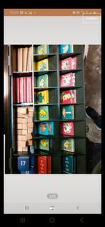 Antieke leermiddelen doos, Ophalen of Verzenden