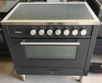 Boretti inductie fornuis 4 zones en 1 oven beschikbaar voor biedingen