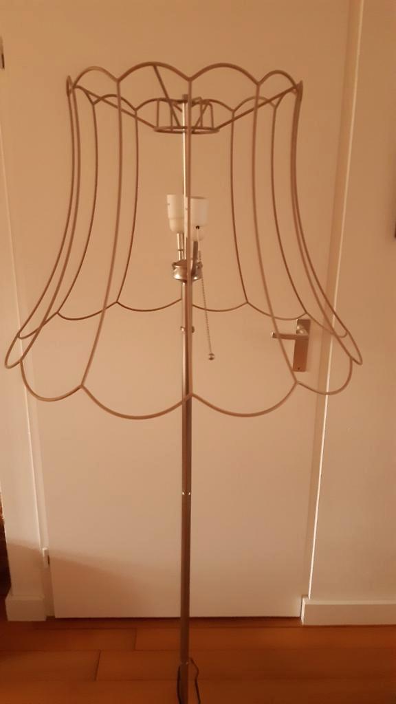 Groot frame lampenkap - vintage, Huis en Inrichting, Lampen | Vloerlampen, Gebruikt, Minder dan 100 cm, Ophalen