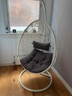Hangstoel tuin of binnen, Tuin en Terras, Tuinstoelen, Ophalen, Zo goed als nieuw, Rotan