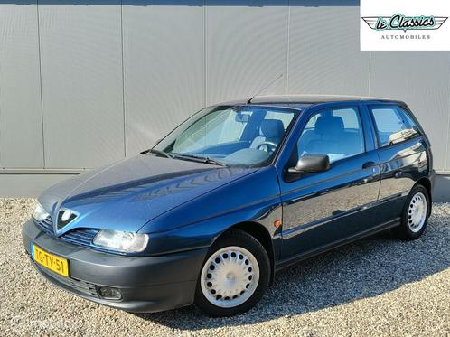Alfa Romeo 145 1.4-16V T.Spark, Auto's, Alfa Romeo, Bedrijf, Te koop, Alarm, Startonderbreker, Benzine, Euro 2, Hatchback, Handgeschakeld