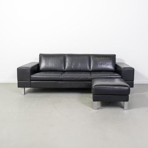 1x Leolux Antipode Bank 3,5-zits/235cm Zwart Leer + Hocker, Huis en Inrichting, Banken | Bankstellen, Gebruikt, Rechte bank, Overige maten