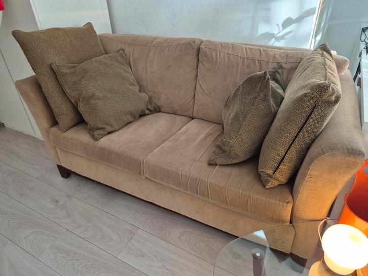 Bruine Stoffen Bank - Goede Staat!, Huis en Inrichting, Banken | Bankstellen, Gebruikt, Rechte bank, Tweepersoons, 150 tot 200 cm