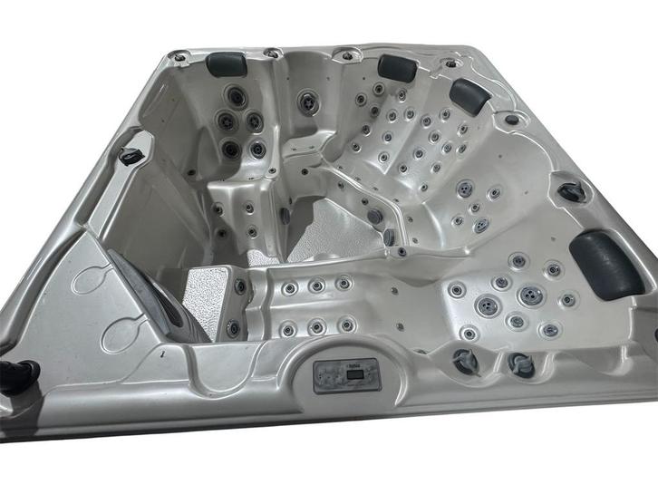 Balboa Jacuzzi voor het hele gezin incl garantie, Tuin en Terras, Zwembad-toebehoren, Gebruikt, Ophalen