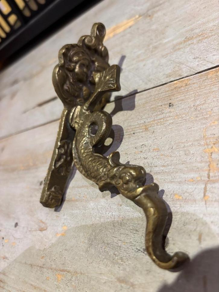 Vintage koperen/messing wandhaak, Antiek en Kunst, Antiek | Koper en Brons, Koper, Ophalen of Verzenden