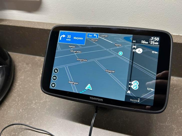 Auto navigatie 7 inch Tomtom Go Discover / Expert, Auto diversen, Autonavigatie, Zo goed als nieuw, Ophalen of Verzenden