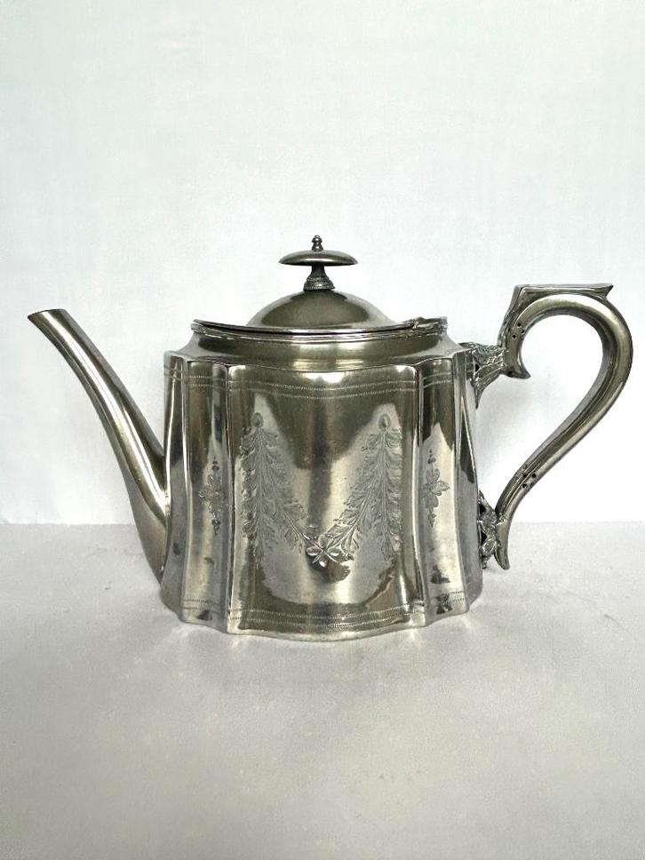 oude Walker & Hall Sheffield verzilverde theepot, Antiek en Kunst, Antiek | Goud en Zilver, Ophalen of Verzenden