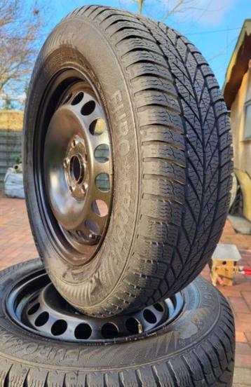 4 Winterbanden op 15 inch velg 5x112 VW Seat Skoda 6mm (148) beschikbaar voor biedingen
