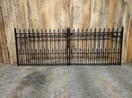 Smeedijzeren poort ´Durbuy´ 400x150cm compleet met palen etc