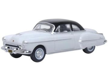 Oldsmobile ROCKET 88 COUPE 1950 licht grijs beschikbaar voor biedingen
