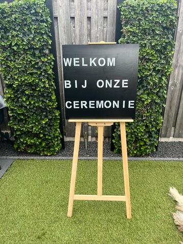 Ceremonie Welkomst bord beschikbaar voor biedingen