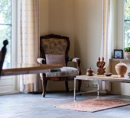 mooie antieke stoel - kringloopwinkel nochris 2.0 st anna, Huis en Inrichting, Fauteuils, Gebruikt, Ophalen